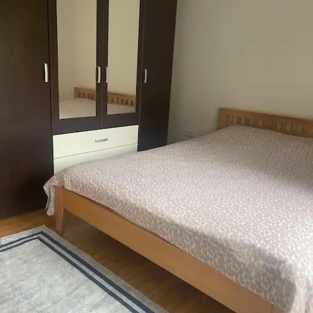 Vila In Sarajevo *